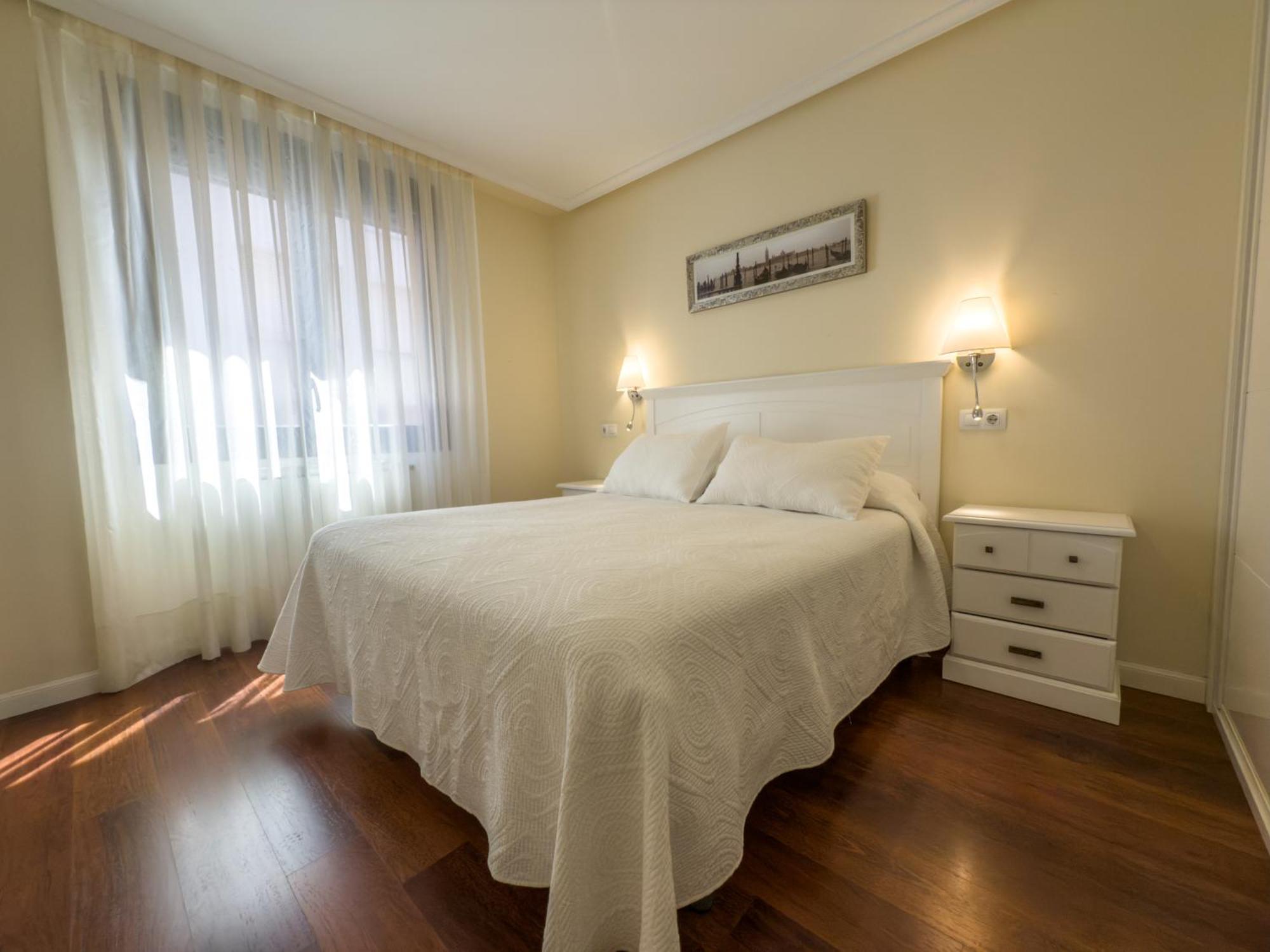 Apartamentos Verdemar  Llanes Exterior foto