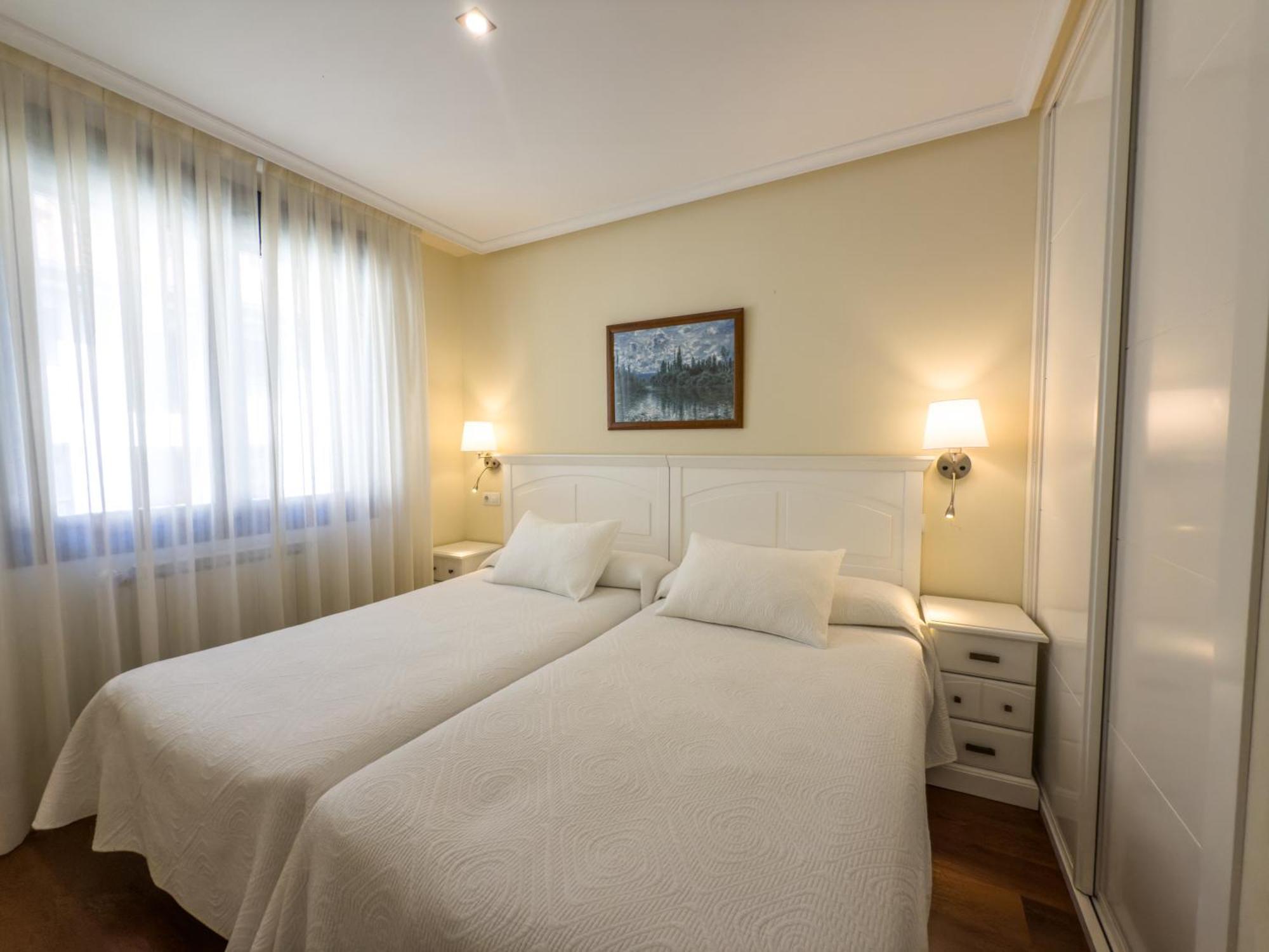 Apartamentos Verdemar  Llanes Exterior foto